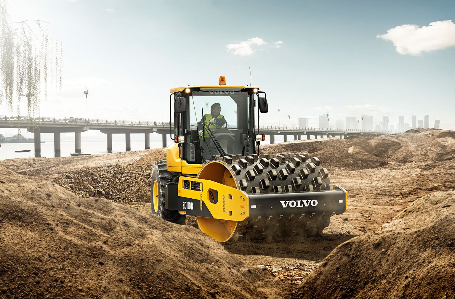  Volvo Construction  Equipment KORE STUDIOS Shanghai s 